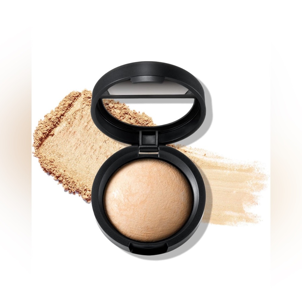 Laura Geller Baked Original Highlighter 0.06 oz (1.8 g) FRENCH VANILLA NEW